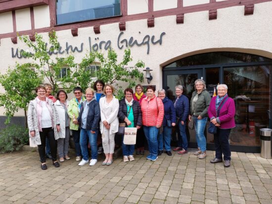 Kreislandfrauen zu Besuch beim Geiger in Schlat